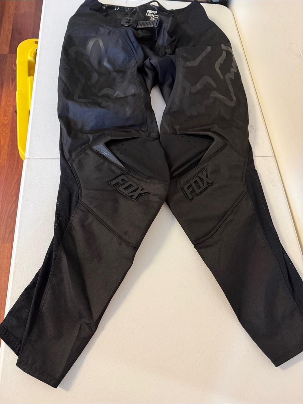 Fox Black Men's Performance Sweatpants with Subtle Logo